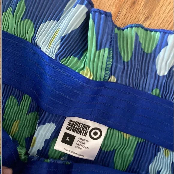 Target x Sammy B Wide Leg Pleated Trousers Pants Blue Flowers Size XL New - Picture 5 of 6